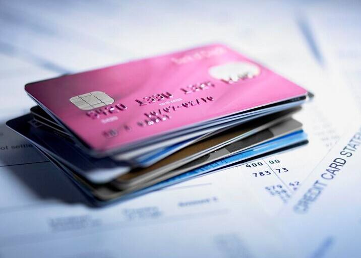 信用卡逾期影响别家银行信用卡提额么？(图1)